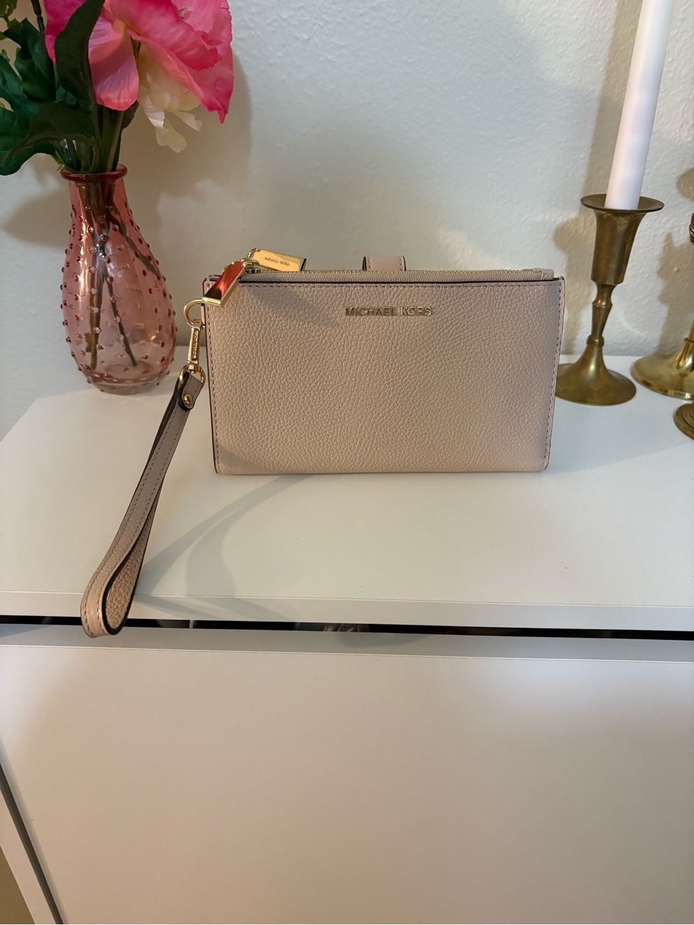 MICHAEL KORS Beige Leather Wristlet Wallet NWOT
